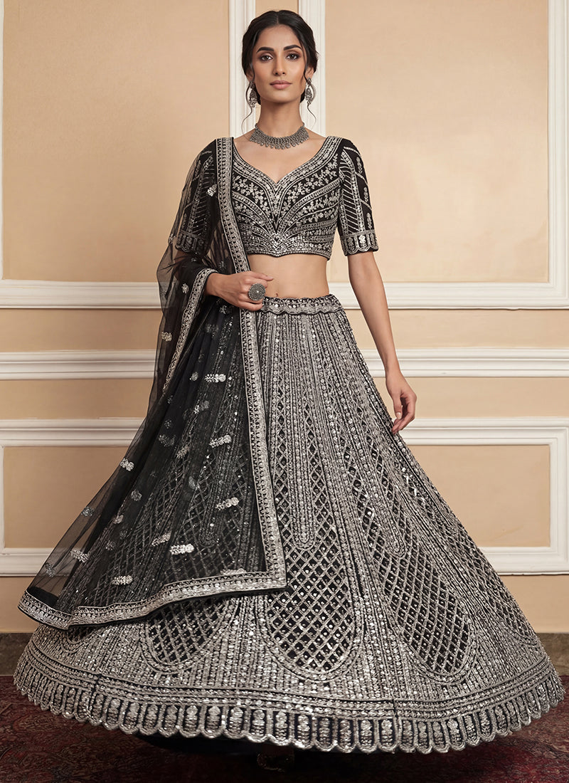 Heavy Net Black Bridal Wear Zari & Sequins Embroidery Work Bridal Lehenga Choli 389007
