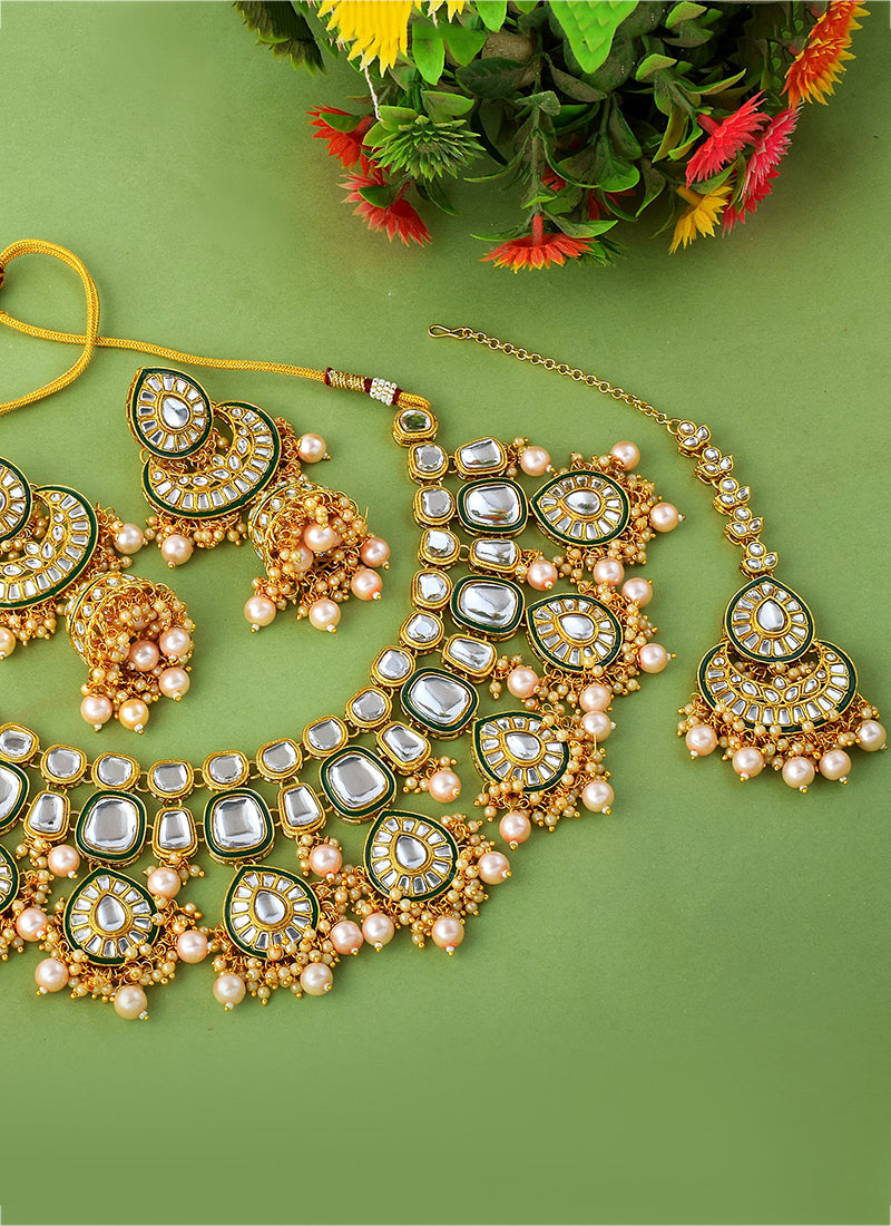 Golden Wedding Wear Kundan Necklace Set