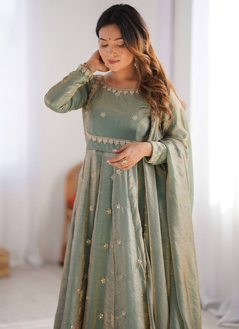 Fendy Silk Green Casual Wear Sequins Work Readymade Anarkali Suit 388726