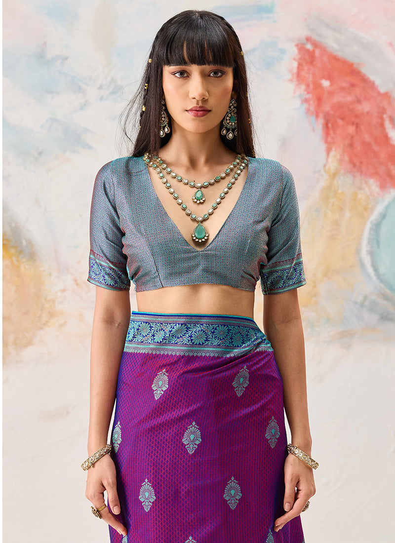 Magneta Kanjivaram Silk Weaving Work Festival Wear Saree SW361685