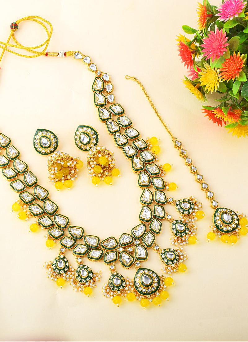 Yellow Wedding Wear Kundan Beauty Necklace Set
